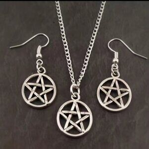 New Hollow Pentagram Jewelry Set